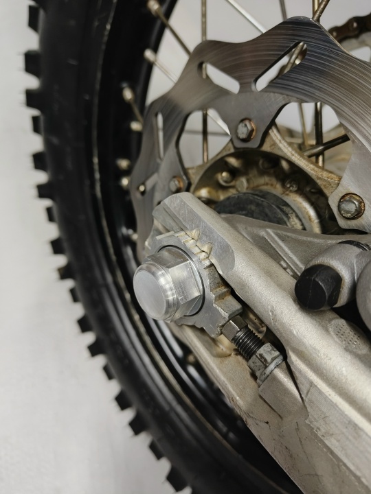 Гайка заднего колеса KTM Tpi,Husqvarna Tpi, GasGas Tpi