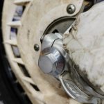 Болт переднего колеса KTM Tpi, Husq. Tpi, Gas Gas Tpi (Без защиты тормозного диска, стандартный)